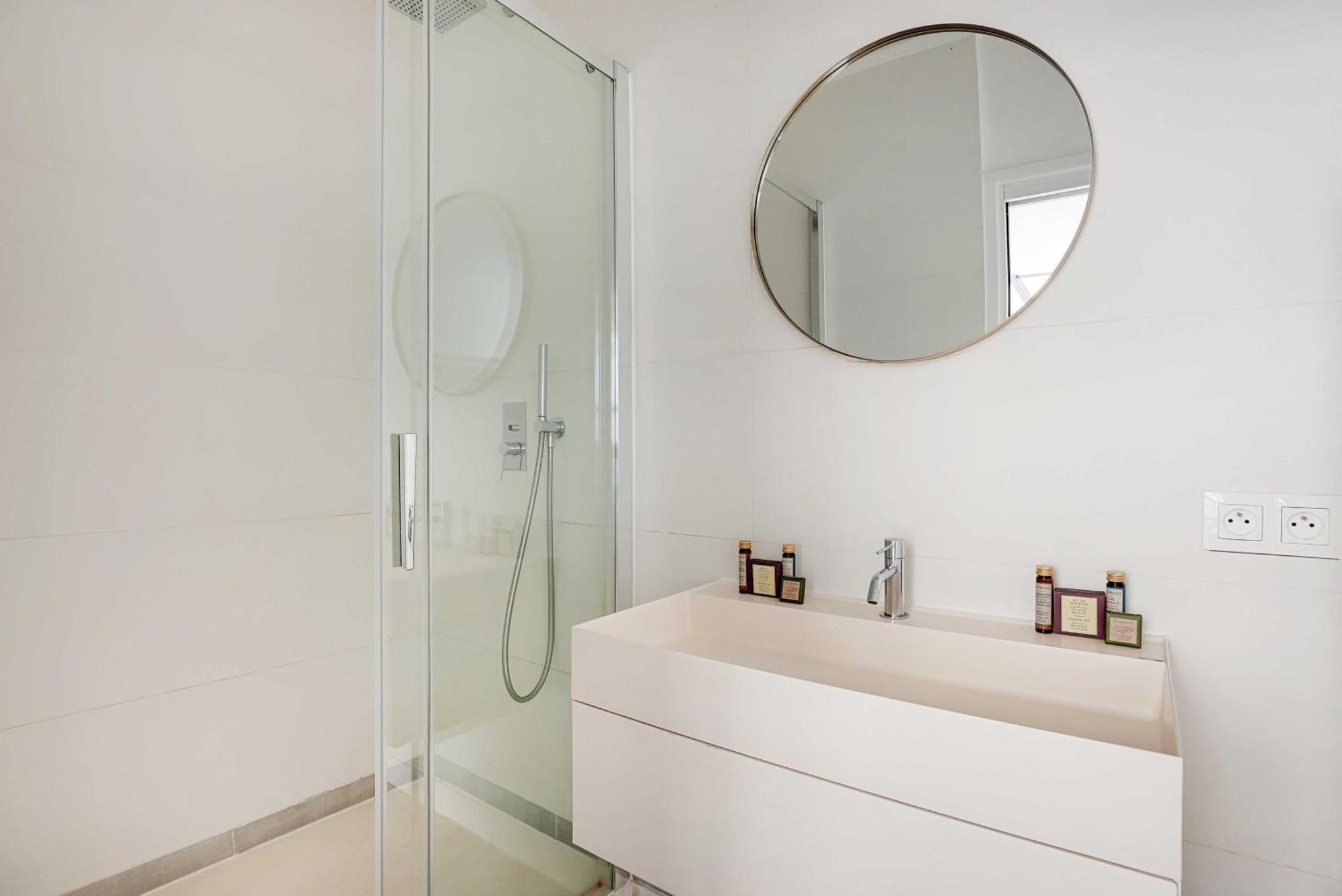 Luminous 4p2bd Sacre-coeur Montmartre - G Apartment Paris